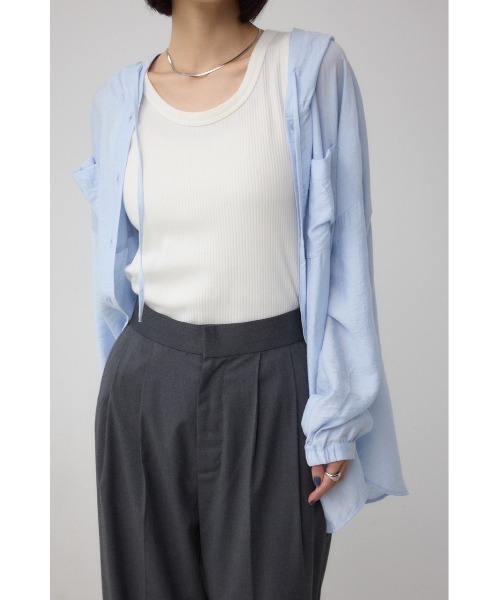 AZUL by moussy(アズールバイマウジー)の「フード付きボタンシャツ(シャツ/ブラウス・レディース・ブラック/オフホワイト/ブルー・FREE)」の2枚目の写真