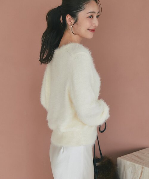 人気！タグ付き新品♡ ラブティックボンボン　ヘアリーフェザーニット アンサンブル可】ヘアリーフェザー前後2WAYフレンチニット | La