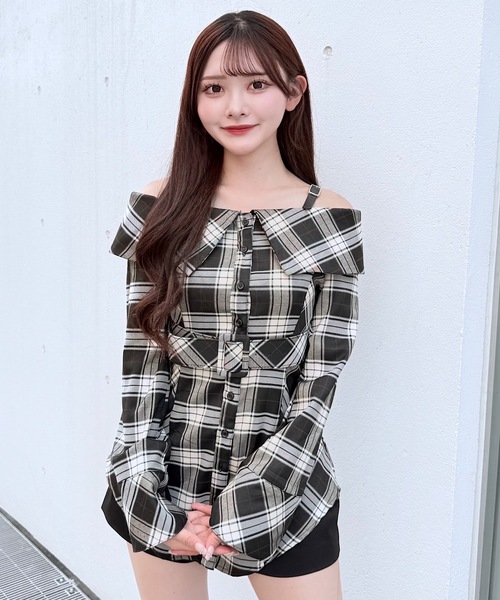 NOMAE（ノーマエ）の「ベルトオフショルシャツ（シャツ/ブラウス・レディース・グレー/ブラック系その他/ピンク/ベージュ系その他・FREE）」の2枚目の写真