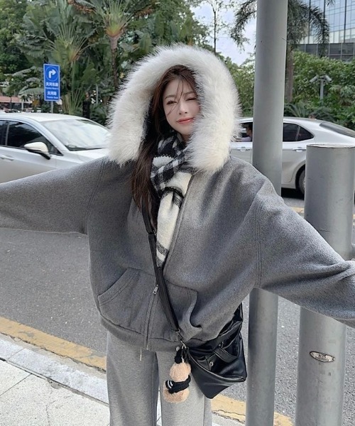 パーカー オーバーサイズ ファー付き ジップアップパーカー アウター レディース ファー フェイクファー フード付き スウェット 大きいサイズ 秋冬 裏起毛 パーカー オーバーサイズ ファー付き ジップアップパーカー