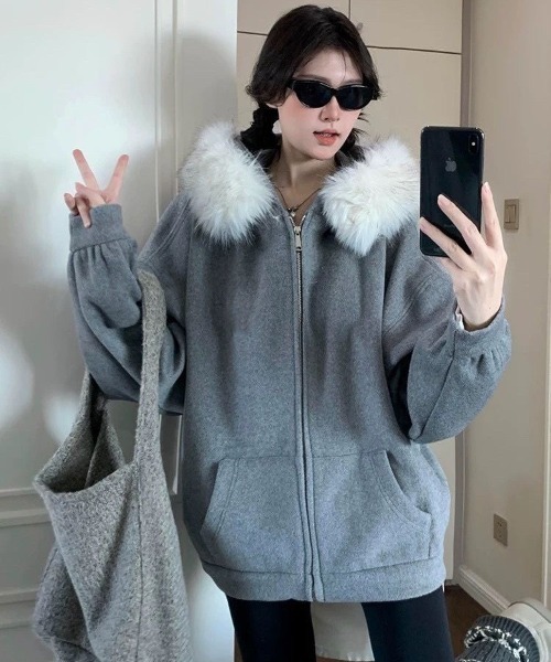 セール】20025/AWフェイクファーフード付きオーバーサイズジップ