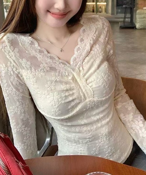 セール】総レースVネックトップス（Tシャツ/カットソー）｜GEMEDA