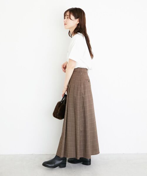 le.coeur blanc（ルクールブラン）の「グレンチェックフロントプリーツスカート（スカート・レディース・ブラウン系その他2/グレー系その他3・38）」の10枚目の写真