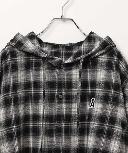 ALAND(エーランド)の「【UNISEX】ALAND/チェックフード長袖シャツ(シャツ/ブラウス・レディース・ブラック/ブラウン・MEDIUM/SMALL)」の11枚目の写真