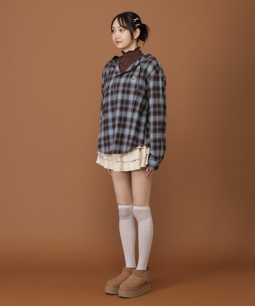 ALAND(エーランド)の「【UNISEX】ALAND/チェックフード長袖シャツ(シャツ/ブラウス・レディース・ブラック/ブラウン・MEDIUM/SMALL)」の19枚目の写真