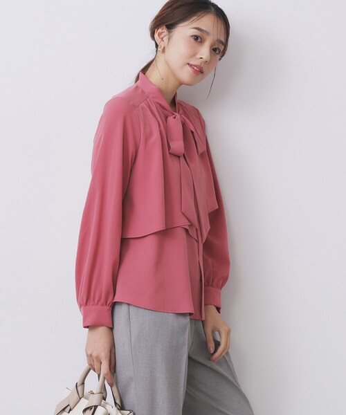 index（インデックス）の「アシンメトリーレイヤードボウタイブラウス【洗濯機OK/イージーアイロン/防シワ】《XS～3L》（シャツ/ブラウス・レディース・オフホワイト/ブラック系1/ブラック系/アイボリー系7/ピンク系/サックスブルー・44/40/42/34/36/38）」の13枚目の写真