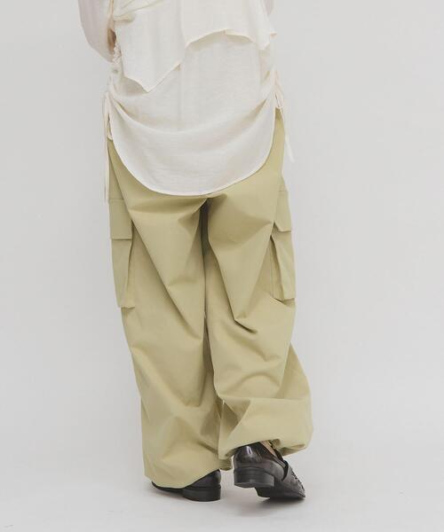 KBF（ケイビーエフ）の「カーゴデザインパンツ（その他パンツ・レディース・ブラック/ライトカーキ・ONE）」の11枚目の写真