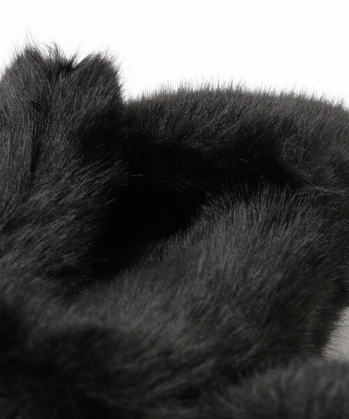Ray BEAMS(レイビームス)の「【別注】CONTROL FREAK / フェイク ファー ミトン(手袋・レディース・ピンク/オフホワイト/ブラック・ONE SIZE)」の8枚目の写真