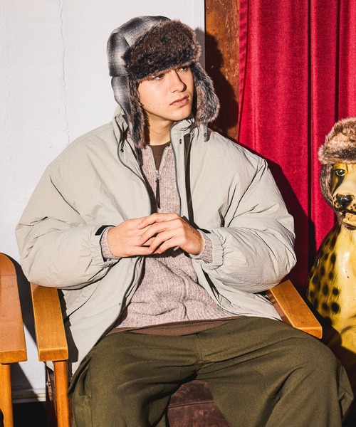 niko and...(ニコアンド)の「ナイロン中綿スタンドブルゾン(ブルゾン・メンズ・ブラック/ブラウン/ライトグレー・LARGE/MEDIUM)」の3枚目の写真