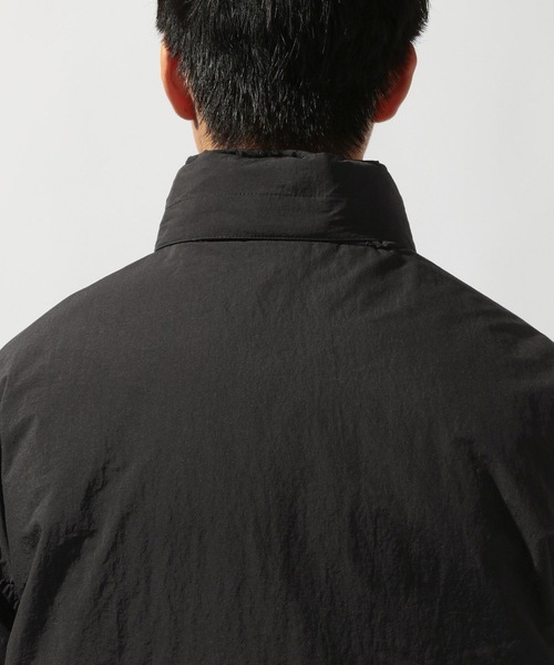 niko and...(ニコアンド)の「ナイロン中綿スタンドブルゾン(ブルゾン・メンズ・ブラック/ブラウン/ライトグレー・LARGE/MEDIUM)」の13枚目の写真