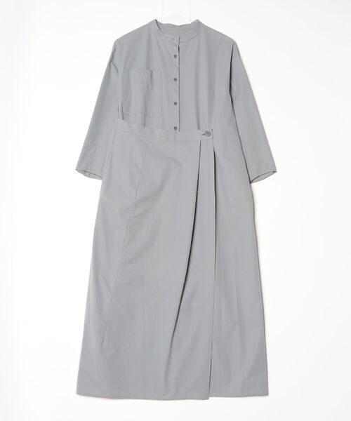 Gabardine K.T(ギャバジンケーティー)の「ストレッチタフタ シャツドレス(ワンピース・レディース・ネイビー/チャコール/グレー・9号/11号)」の2枚目の写真