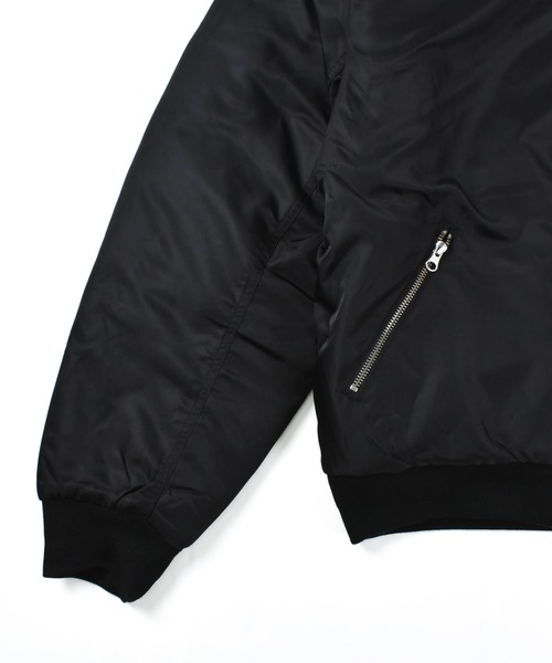 HUF(ハフ)の「【C-HUF】【HUF×KODAK/ハフ×コダック】COLLAGE BOMBER REVERSIBLE JACKET JK00466(ブルゾン・メンズ・ブラック・MEDIUM/LARGE/XX-LARGE/SMALL)」の4枚目の写真