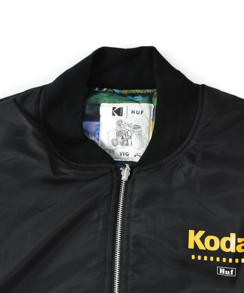HUF(ハフ)の「【C-HUF】【HUF×KODAK/ハフ×コダック】COLLAGE BOMBER REVERSIBLE JACKET JK00466(ブルゾン・メンズ・ブラック・MEDIUM/LARGE/XX-LARGE/SMALL)」の6枚目の写真