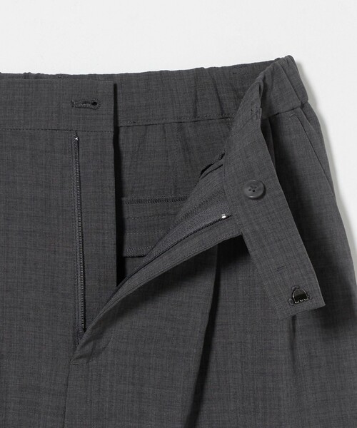 A DAY IN THE LIFE UNITED ARROWS(アデイインザライフユナイテッドアローズ)の「ワッシャー 2タックワイドパンツ <A DAY IN THE LIFE>(その他パンツ・レディース・ロイヤルブルー/ダークグレー/ベージュ・S/M)」の14枚目の写真