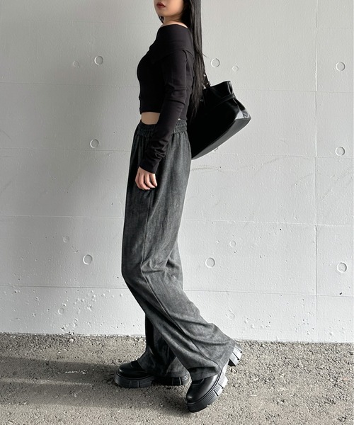 LVEU.(ラブユ.)の「【LVEU.】ウォッシュプリントロングパンツ / ボトムス パンツ スウェット ウォッシュ プリント ワイド ルーズ ブラック ベージュ グレー ZOZOTOWN限定(スウェットパンツ・レディース・グレー/ブラック/ベージュ・FREE)」の5枚目の写真