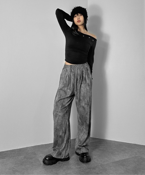 LVEU.(ラブユ.)の「【LVEU.】ウォッシュプリントロングパンツ / ボトムス パンツ スウェット ウォッシュ プリント ワイド ルーズ ブラック ベージュ グレー ZOZOTOWN限定(スウェットパンツ・レディース・グレー/ブラック/ベージュ・FREE)」の18枚目の写真