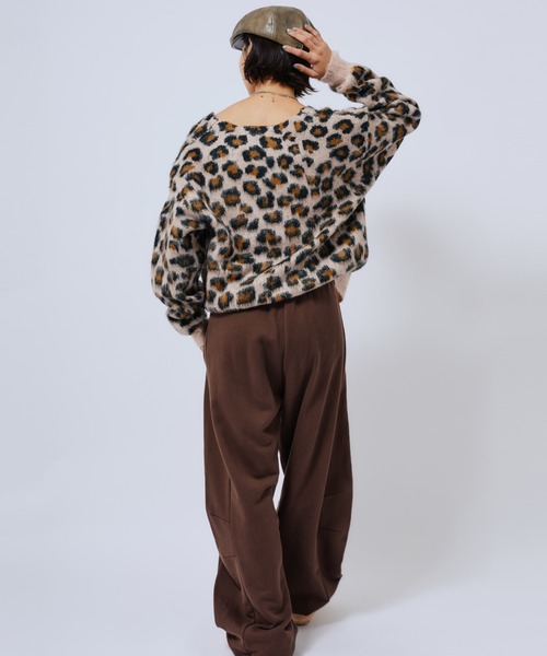 atmos pink（アトモスピンク）の「atmos pink Leopard Knit Cardigan / アトモス ピンク レオパード ニット カーディガン（カーディガン/ボレロ・レディース・ブルー/ピンク/ベージュ・FREE）」の10枚目の写真