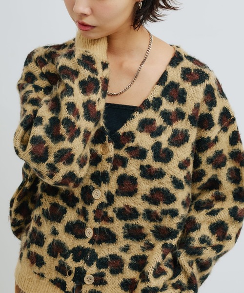 atmos pink（アトモスピンク）の「atmos pink Leopard Knit Cardigan / アトモス ピンク レオパード ニット カーディガン（カーディガン/ボレロ・レディース・ブルー/ピンク/ベージュ・FREE）」の14枚目の写真