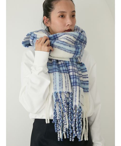 emmi(エミ)の「オリジナルチェックマフラー(ストール/ショール・レディース・オレンジ/パープル/ライトブルー・F)」の18枚目の写真