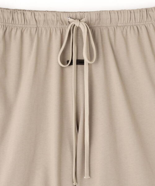 FOG ESSENTIALS（エフオージーエッセンシャルズ）の「Fear of God ESSENTIALS/FOG エッセンシャルズ/BASKETBALL JERSEY SHORTS（その他パンツ・メンズ・ブラック/ホワイト系2/ブラウン・XS/L/S）」の6枚目の写真