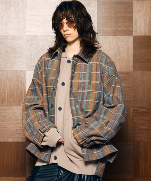 MAISON SPECIAL(メゾンスペシャル)の「《UNISEX》【Italian Dead Stock Fabric】Prime-Over Regular Collar Heavy-Weight Flannel Shirt/プライムオーバーレギュラーカラーヘビーウェイトネルシャツ【MAISON SPECIAL/メゾンスペシャル】(シャツ/ブラウス・メンズ・ダークグリーン/チャコールグレー/ホワイト/ピンク/レッド/ネイビー/その他1・0/1/2)」の6枚目の写真