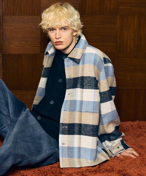 MAISON SPECIAL(メゾンスペシャル)の「《UNISEX》【Italian Dead Stock Fabric】Prime-Over Regular Collar Heavy-Weight Flannel Shirt/プライムオーバーレギュラーカラーヘビーウェイトネルシャツ【MAISON SPECIAL/メゾンスペシャル】(シャツ/ブラウス・メンズ・ダークグリーン/チャコールグレー/ホワイト/ピンク/レッド/ネイビー/その他1・0/1/2)」の2枚目の写真