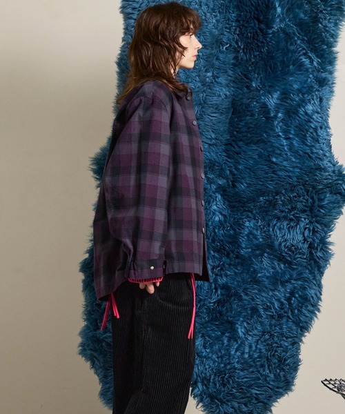 MAISON SPECIAL(メゾンスペシャル)の「《UNISEX》【Italian Dead Stock Fabric】Prime-Over Regular Collar Heavy-Weight Flannel Shirt/プライムオーバーレギュラーカラーヘビーウェイトネルシャツ【MAISON SPECIAL/メゾンスペシャル】(シャツ/ブラウス・メンズ・ダークグリーン/チャコールグレー/ホワイト/ピンク/レッド/ネイビー/その他1・0/1/2)」の22枚目の写真