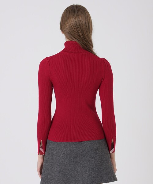 BLUE LABEL CRESTBRIDGE（ブルーレーベルクレストブリッジ）の「【ウォッシャブル】ウォッシャブルウールタートルネックプルオーバー（ニット/セーター・レディース・ブラック/オフホワイト/レッド系その他・38）」の16枚目の写真