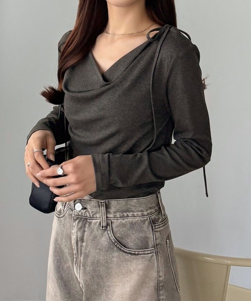 callautia（カラウティア）の「薄手2way肩リボンドレープトップス（Tシャツ/カットソー・レディース・ブラック/杢グレー/クリーム/チャコール/ホワイト・SMALL/MEDIUM/LARGE/X-LARGE）」の15枚目の写真