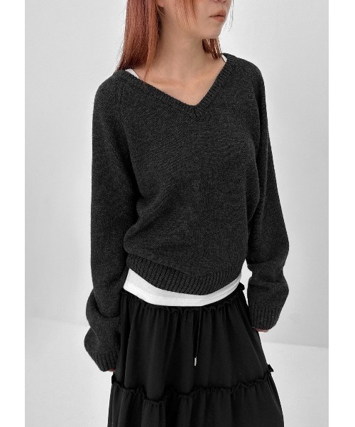 BLACKUP（ブラックアップ）の「[MADE] ステンヌルーズフィットVネックウール混ニット（ニット/セーター・レディース・チャコール/グレイッシュベージュ/カーキ・FREE）」の14枚目の写真