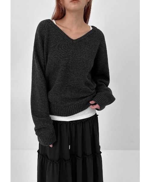 BLACKUP（ブラックアップ）の「[MADE] ステンヌルーズフィットVネックウール混ニット（ニット/セーター・レディース・チャコール/グレイッシュベージュ/カーキ・FREE）」の15枚目の写真