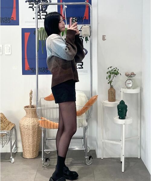 MUSINSA STANDARD WOMAN（ムシンサスタンダードウーマン）の「レディーススリットミニスコッチ[ブラック]（スカート・レディース・その他・SMALL/MEDIUM/LARGE/X-SMALL）」の17枚目の写真
