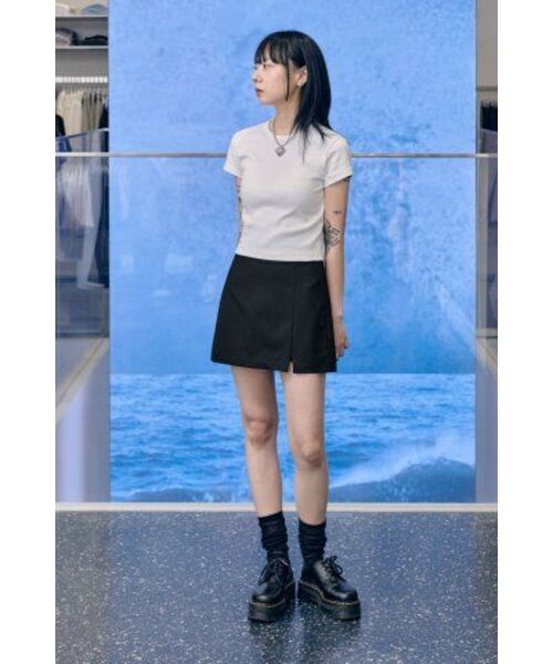 MUSINSA STANDARD WOMAN（ムシンサスタンダードウーマン）の「レディーススリットミニスコッチ[ブラック]（スカート・レディース・その他・SMALL/MEDIUM/LARGE/X-SMALL）」の19枚目の写真