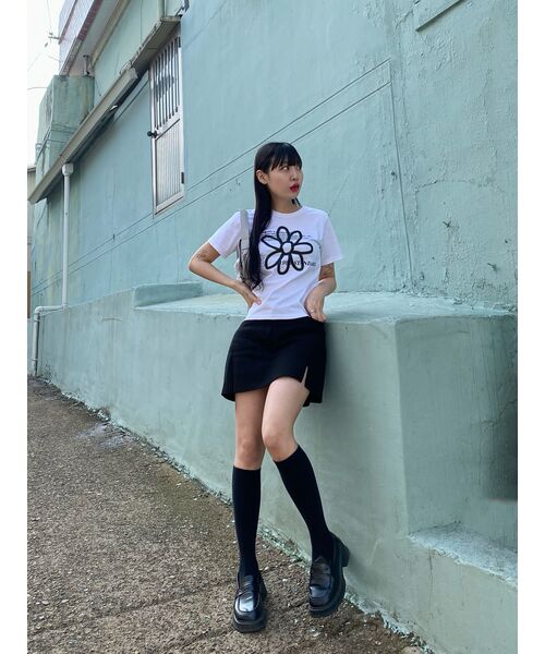 MUSINSA STANDARD WOMAN（ムシンサスタンダードウーマン）の「レディーススリットミニスコッチ[ブラック]（スカート・レディース・その他・SMALL/MEDIUM/LARGE/X-SMALL）」の20枚目の写真