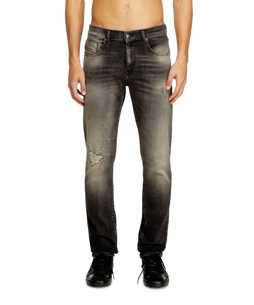 DIESEL(ディーゼル)の「メンズ スリムフィット ブラックデニムパンツ 2019 D-STRUKT L.30(デニムパンツ・メンズ・ブラック・36inch/32inch/34inch/30inch/28inch/26inch)」の6枚目の写真