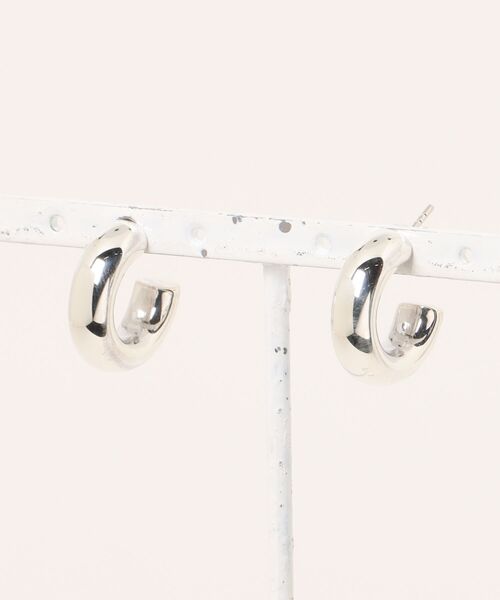 TODAYFUL(トゥデイフル)の「TODAYFUL Middle Hoop Pierce Silver925(ピアス(両耳用)・レディース・シルバー/ゴールド・FREE)」の1枚目の写真