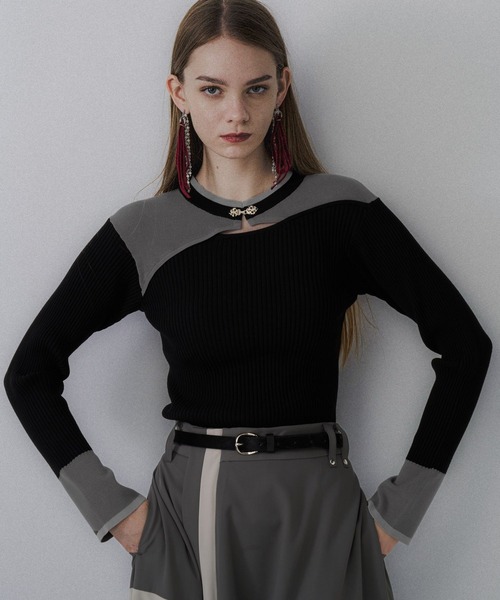 HARE(ハレ)の「チャイナパーツカットアウトニット(HARE)(ニット/セーター・レディース・グレー/ブラック/パープル/ブラック系その他・FREE)」の2枚目の写真