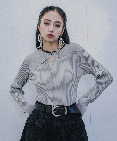 HARE(ハレ)の「チャイナパーツカットアウトニット(HARE)(ニット/セーター・レディース・グレー/ブラック/パープル/ブラック系その他・FREE)」の14枚目の写真