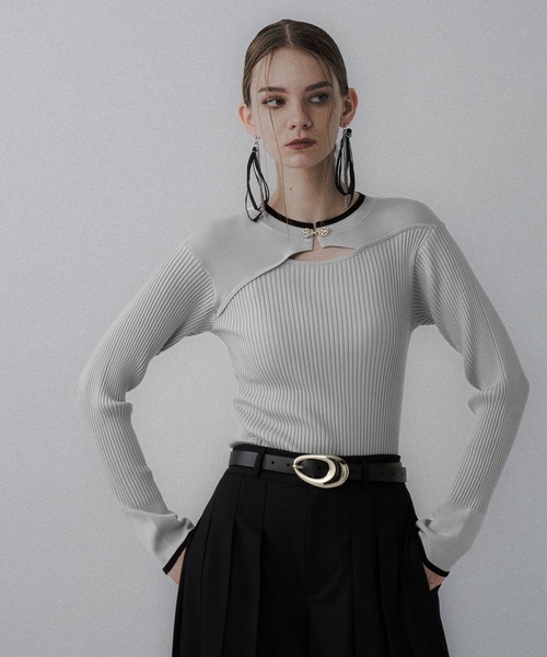 HARE(ハレ)の「チャイナパーツカットアウトニット(HARE)(ニット/セーター・レディース・グレー/ブラック/パープル/ブラック系その他・FREE)」の17枚目の写真