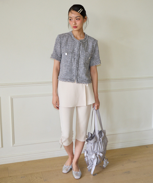 SALON DE YOHN(サロンドヨーン)の「Tassel Tweed Short Sleeve Jacket_ Gray(その他アウター・レディース・その他・FREE)」の3枚目の写真