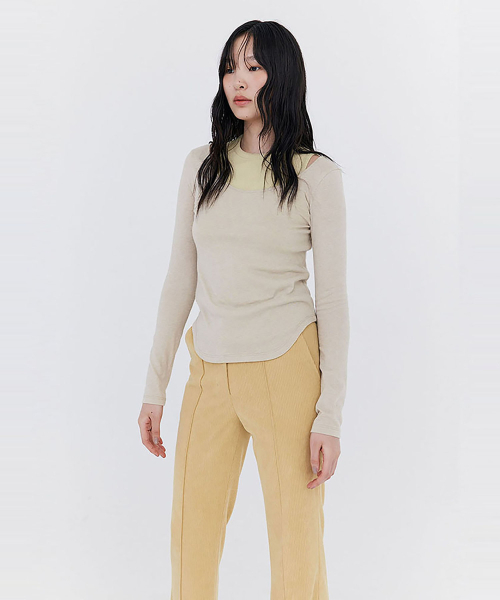 WNDERKAMMER（ブンダーカンマー）の「コーデュロイセミブーツカットパンツ_イエロー（その他パンツ・レディース・その他・X-SMALL/SMALL/MEDIUM）」の3枚目の写真