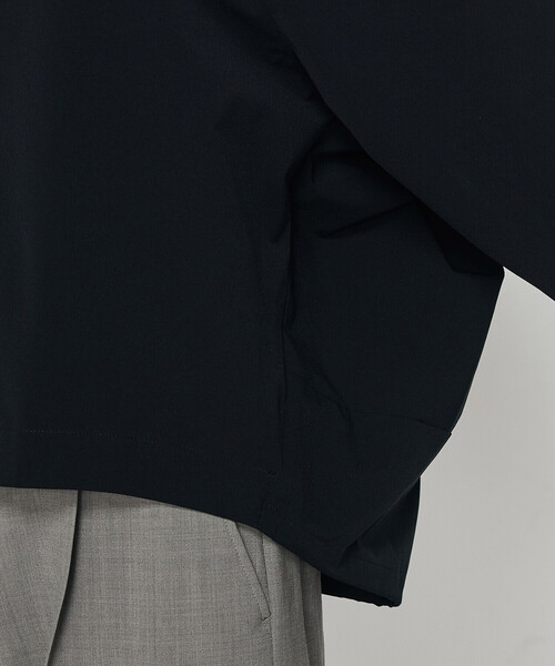 Gabardine K.T（ギャバジンケーティー）の「〔 +サイズ 〕 ストレッチタフタ シャツブルゾン（ブルゾン・レディース・ライトグレー・15号）」の10枚目の写真