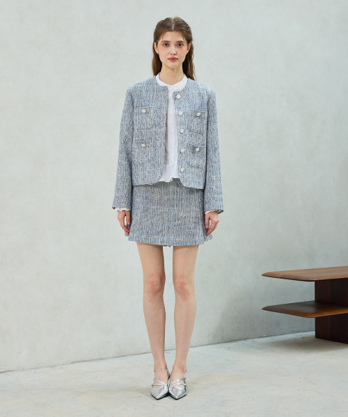 ARI(アリ)の「CHERISH TWEED SKIRT PANTS / SKY BLUE(スカート・レディース・スカイブルー・SMALL/MEDIUM)」の2枚目の写真