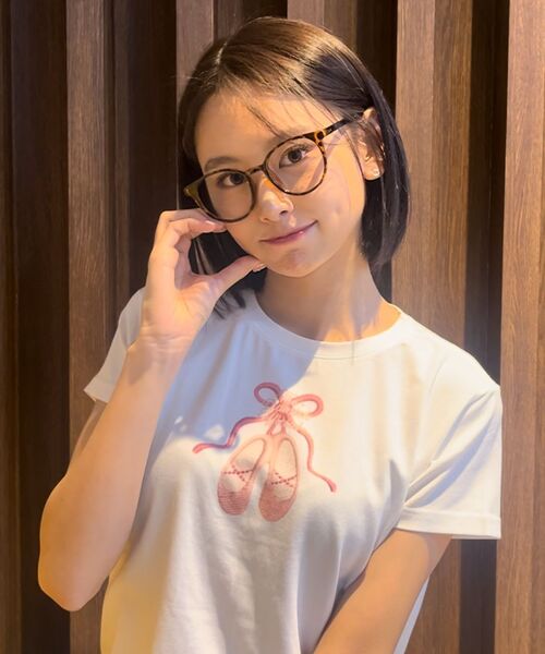 DAMISH（ダミシュ）の「バレエシューズリボンTシャツ_ホワイト（Tシャツ/カットソー・レディース・ホワイト・MEDIUM/SMALL）」の10枚目の写真