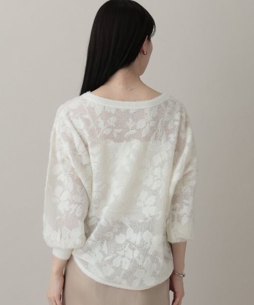 A part by(アパートバイ)の「フラワージャガードシアーニット(ニット/セーター・レディース・オフホワイト/グレー系その他2/ブラック・FREE)」の4枚目の写真