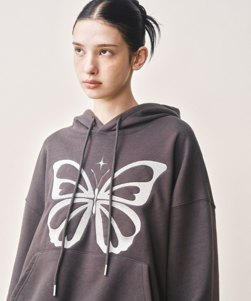 NICK&NICOLE（ニックアンドニコール）の「BUTTERFLY EMBROIDERY HOODIE_CHARCOAL SILVER（パーカー・レディース・その他・FREE）」の3枚目の写真