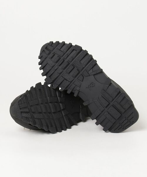 Y-3（ワイスリー）の「Y-3 S-GENDO TRAIL（スニーカー・メンズ・ブラック×ホワイト・22.5cm/23.5cm/25.5cm/26.0cm/26.5cm/27.0cm/27.5cm/28.0cm/28.5cm/24.0cm/24.5cm/23.0cm/29.0cm）」の7枚目の写真
