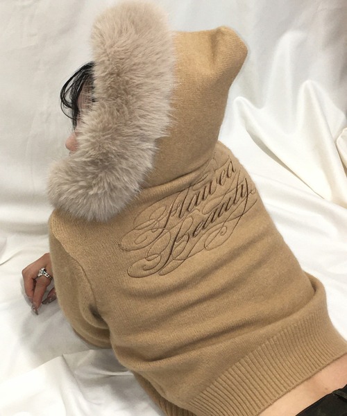 Judin（ジュディン）の「Embroidered fur knit hoodie【JD】（ニット/セーター・レディース・ホワイト/グレー/ベージュ・FREE）」の3枚目の写真
