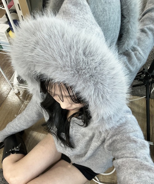 Judin（ジュディン）の「Embroidered fur knit hoodie【JD】（ニット/セーター・レディース・ホワイト/グレー/ベージュ・FREE）」の9枚目の写真