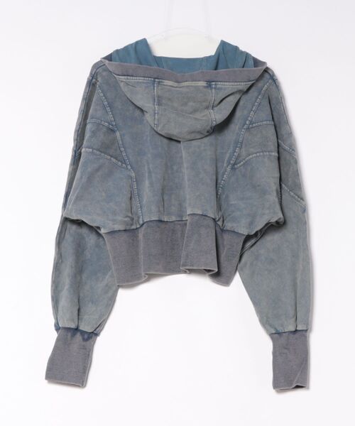 チチカカ（チチカカ）の「Orale! 裏毛ケミカル切替ジップパーカー（パーカー・レディース・ブラック/ブルー・FREE）」の18枚目の写真